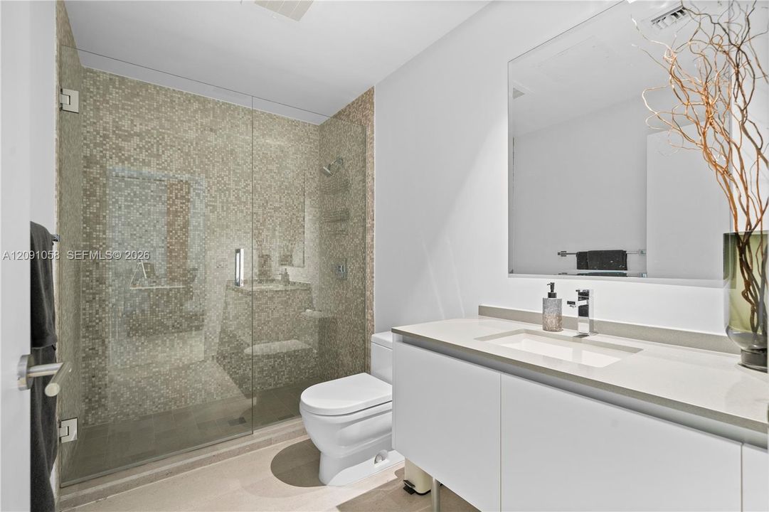 En Venta: $890,000 (2 camas, 2 baños, 1238 Pies cuadrados)