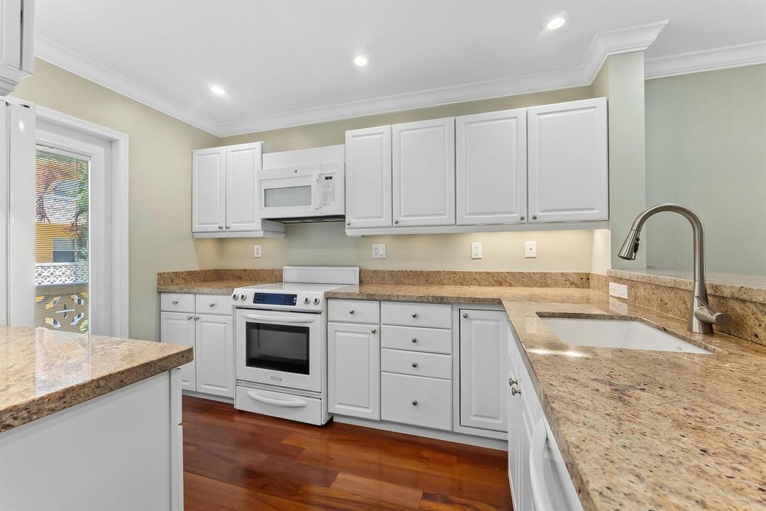 Kitchen 1