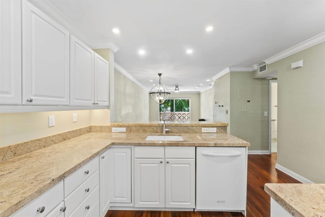 Kitchen 3