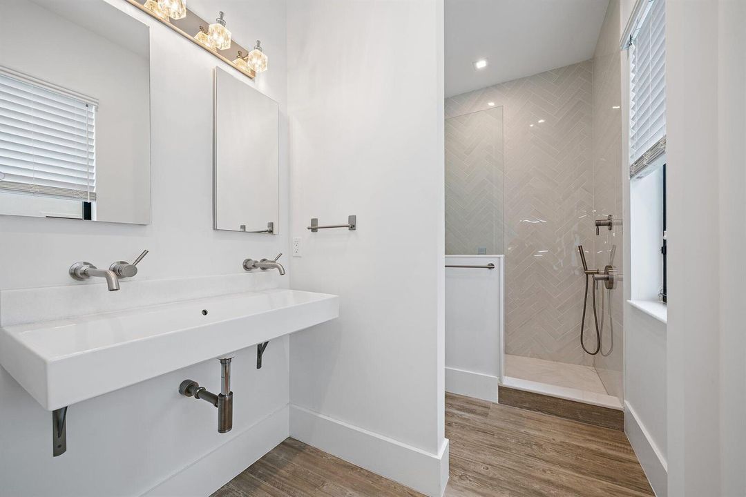 077-481OceanRidgeWay-JunoBeach-SMALL