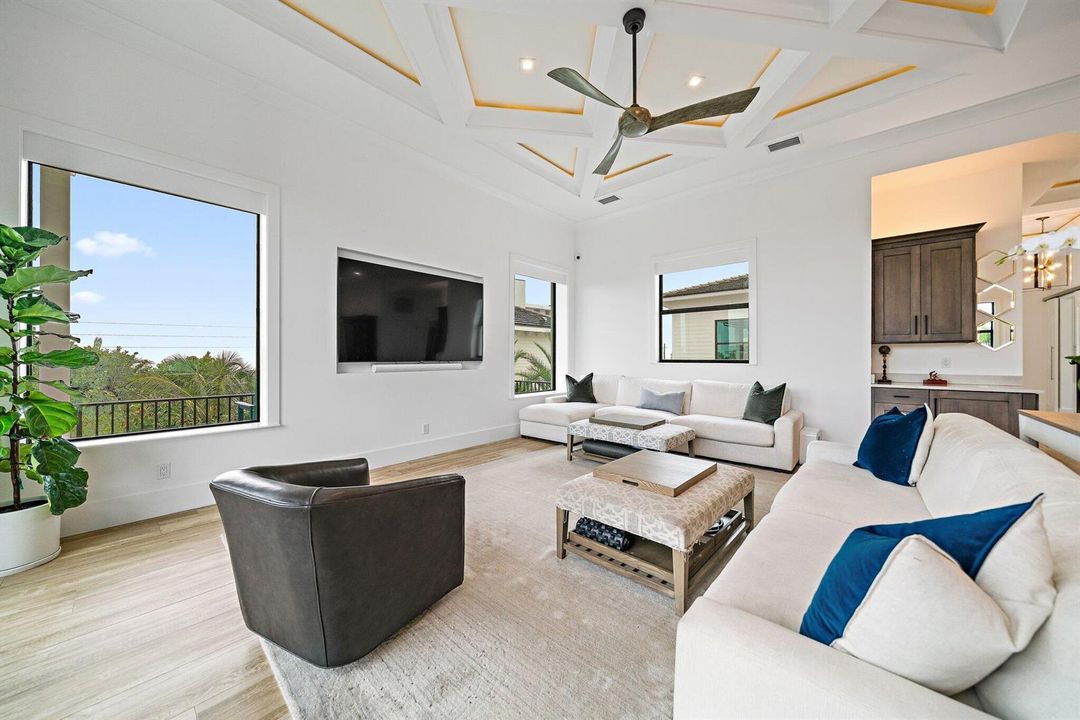 099-481OceanRidgeWay-JunoBeach-SMALL