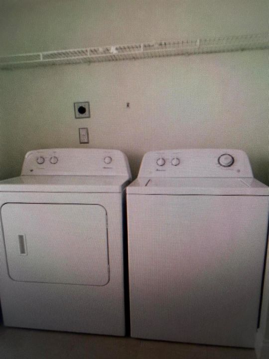 8343 Washer Dryer with Lights