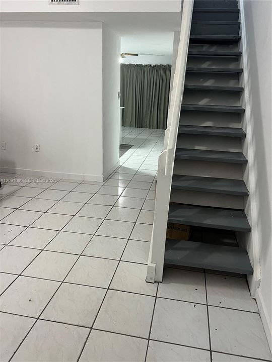 En Venta: $299,999 (2 camas, 1 baños, 1003 Pies cuadrados)