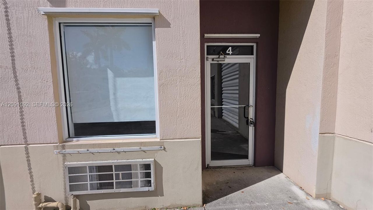 For Rent: $2,700 (0 beds, 0 baths, 0 Square Feet)