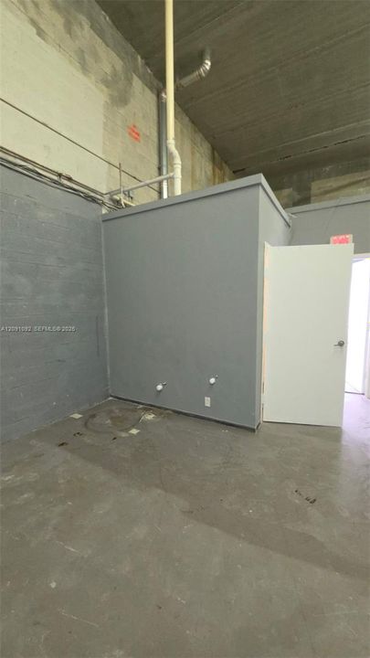 For Rent: $2,700 (0 beds, 0 baths, 0 Square Feet)