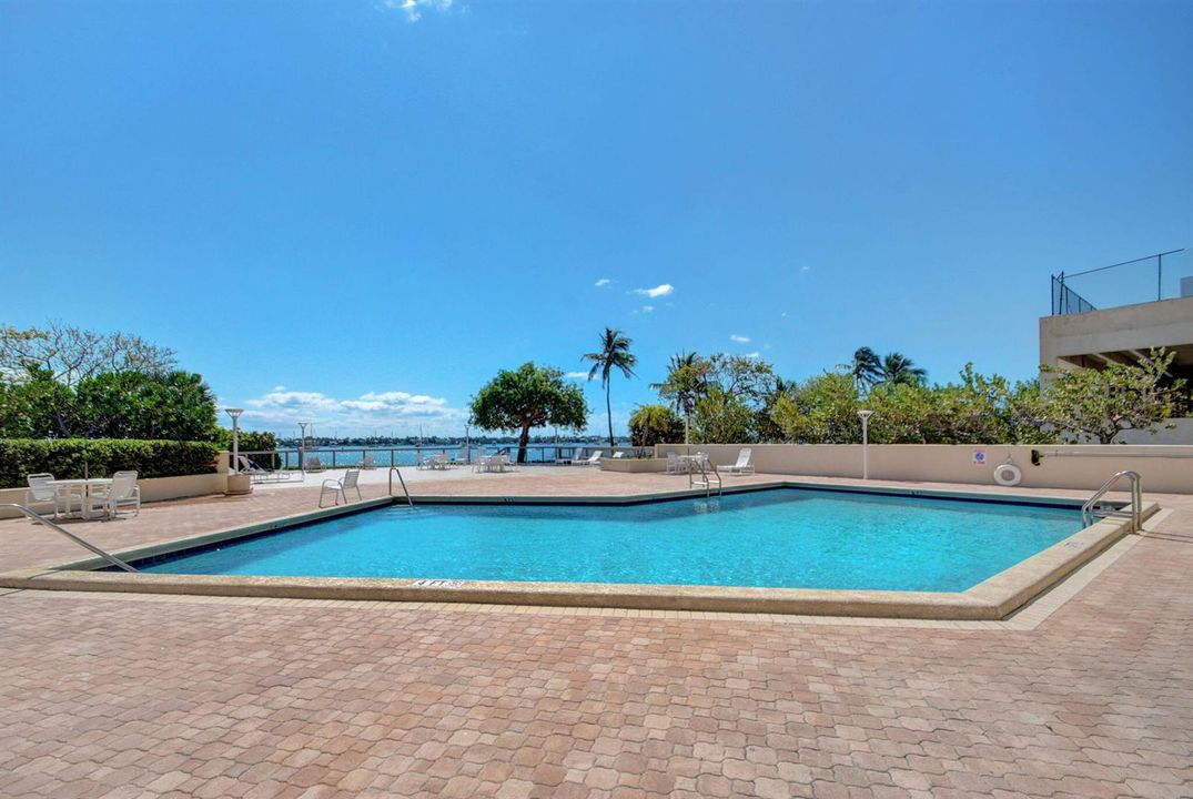 Community pool