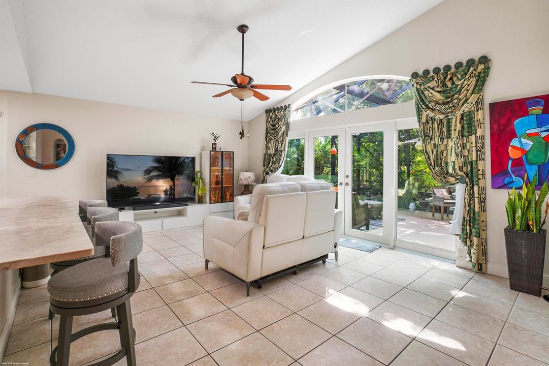 3848 Miramontes Cir 018