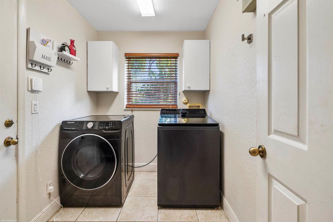 3848 Miramontes Cir 033