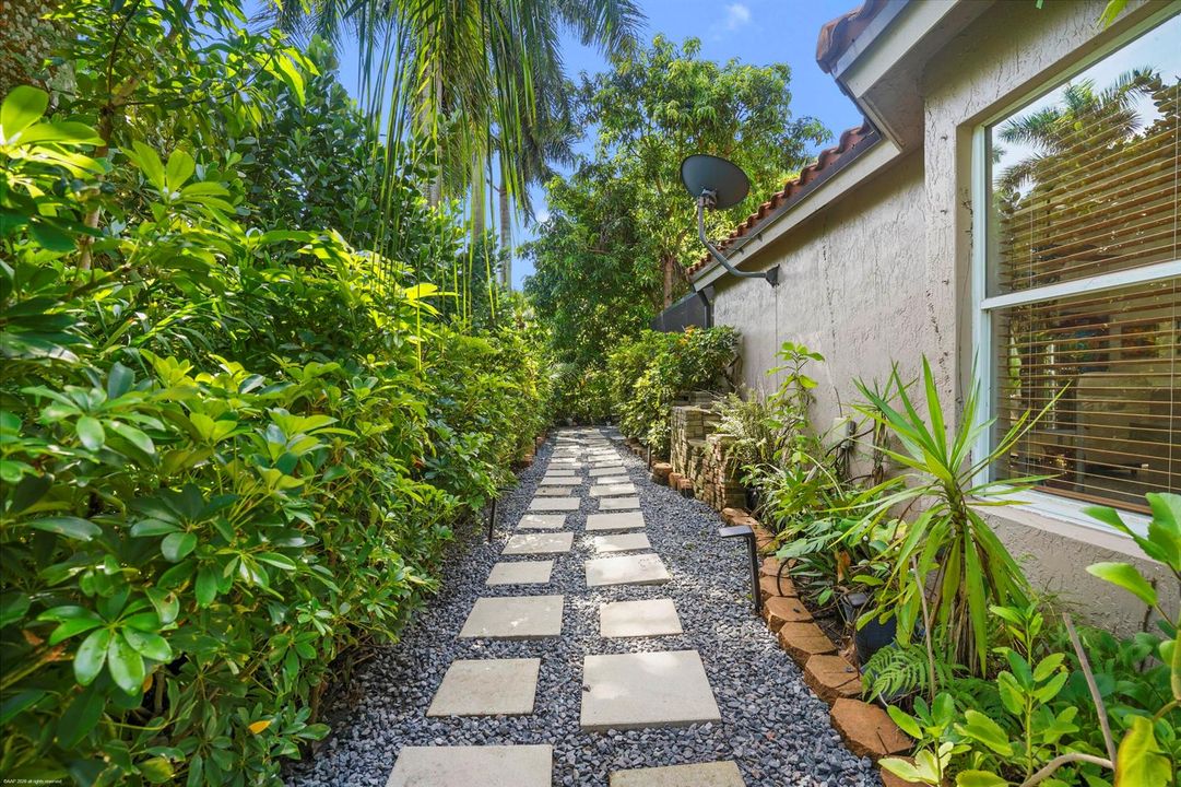 3848 Miramontes Cir 042