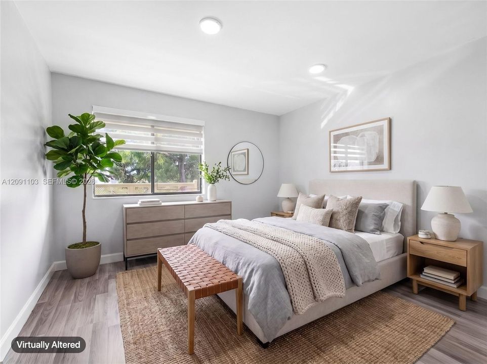 For Sale: $245,000 (2 beds, 2 baths, 1180 Square Feet)