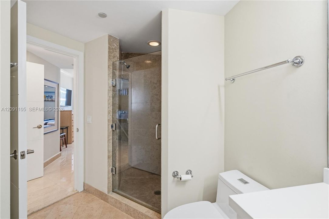 2nd bathroom