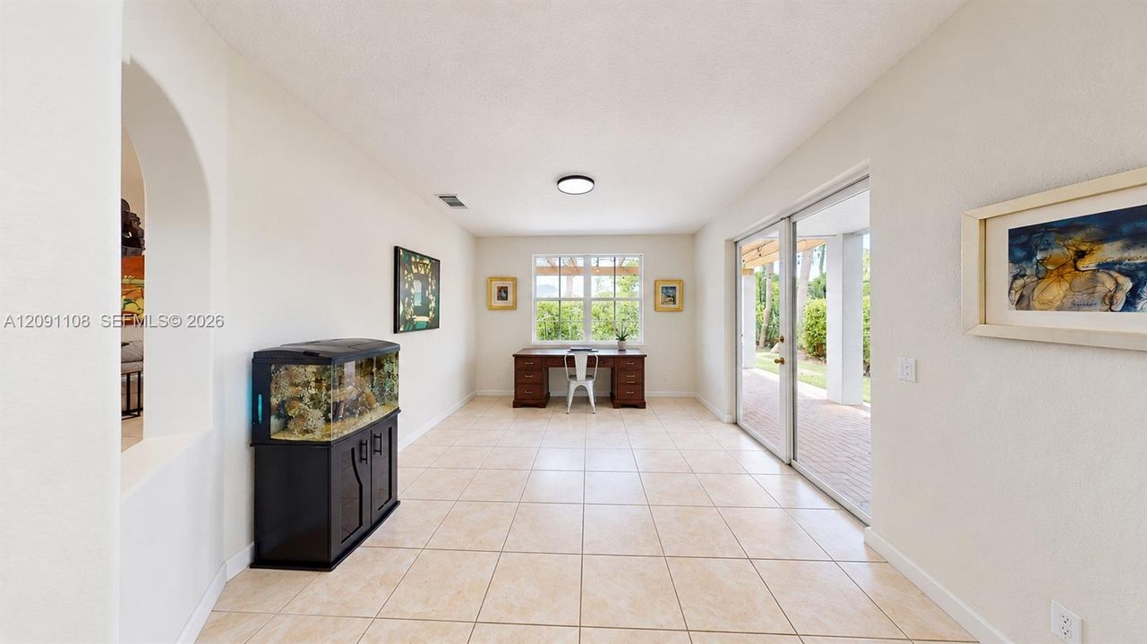 En Venta: $890,000 (5 camas, 4 baños, 2868 Pies cuadrados)