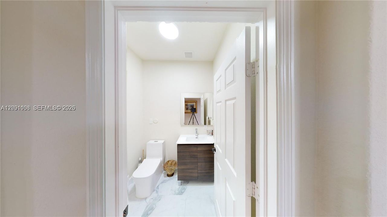 En Venta: $890,000 (5 camas, 4 baños, 2868 Pies cuadrados)