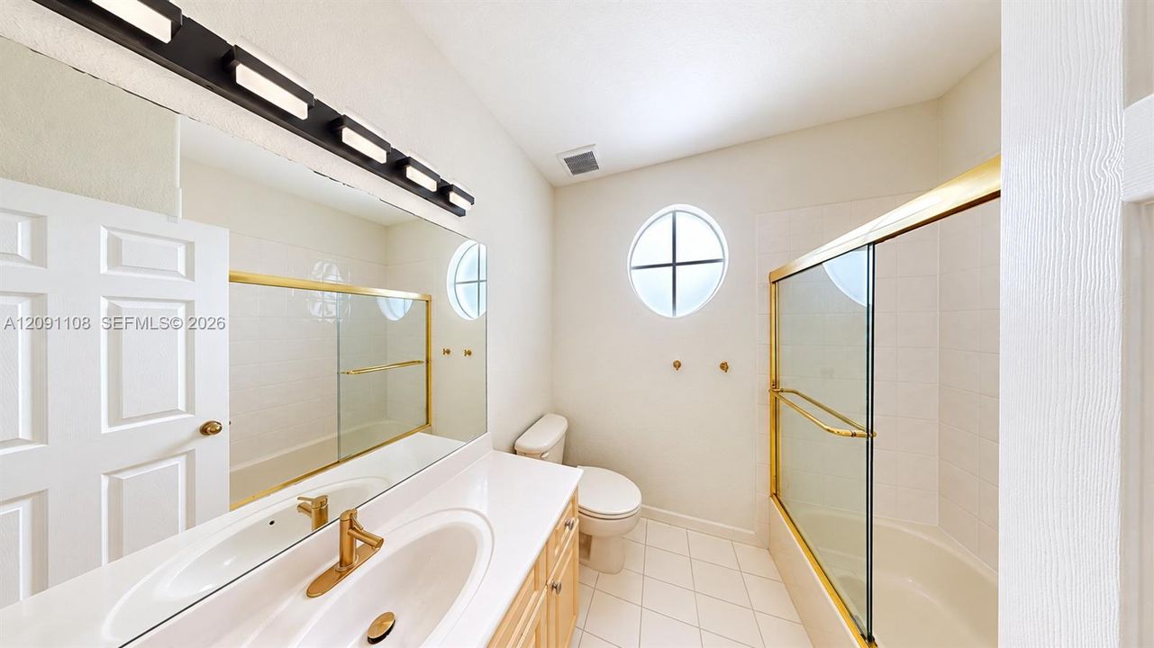 En Venta: $890,000 (5 camas, 4 baños, 2868 Pies cuadrados)