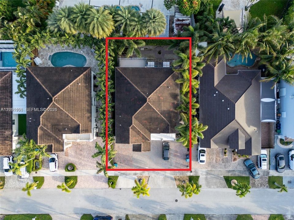 En Venta: $890,000 (5 camas, 4 baños, 2868 Pies cuadrados)