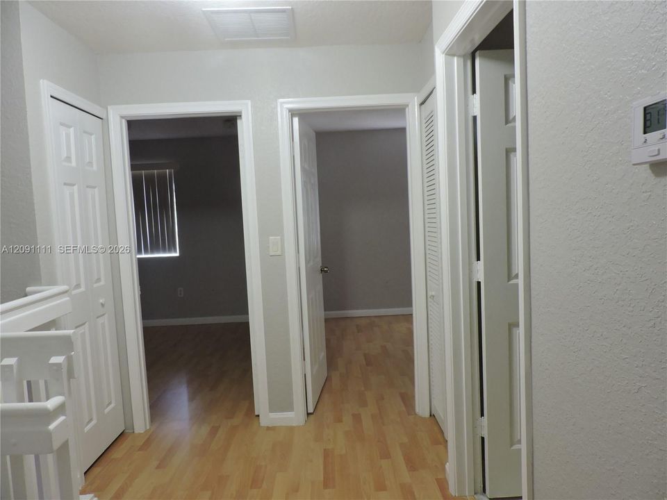 For Rent: $2,100 (3 beds, 2 baths, 1302 Square Feet)