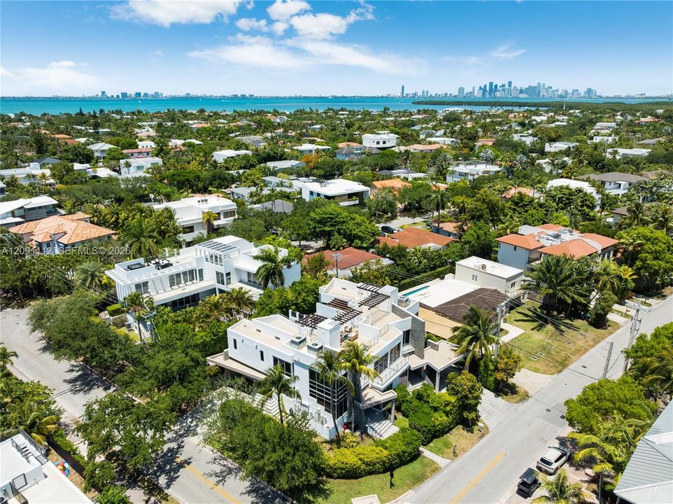 For Sale: $3,300,000 (4 beds, 3 baths, 2448 Square Feet)
