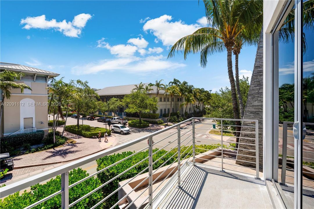 For Sale: $3,300,000 (4 beds, 3 baths, 2448 Square Feet)