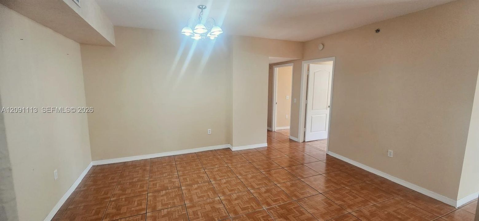 В аренду: $2,850 (3 спален, 2 ванн, 1305 Квадратных фут)