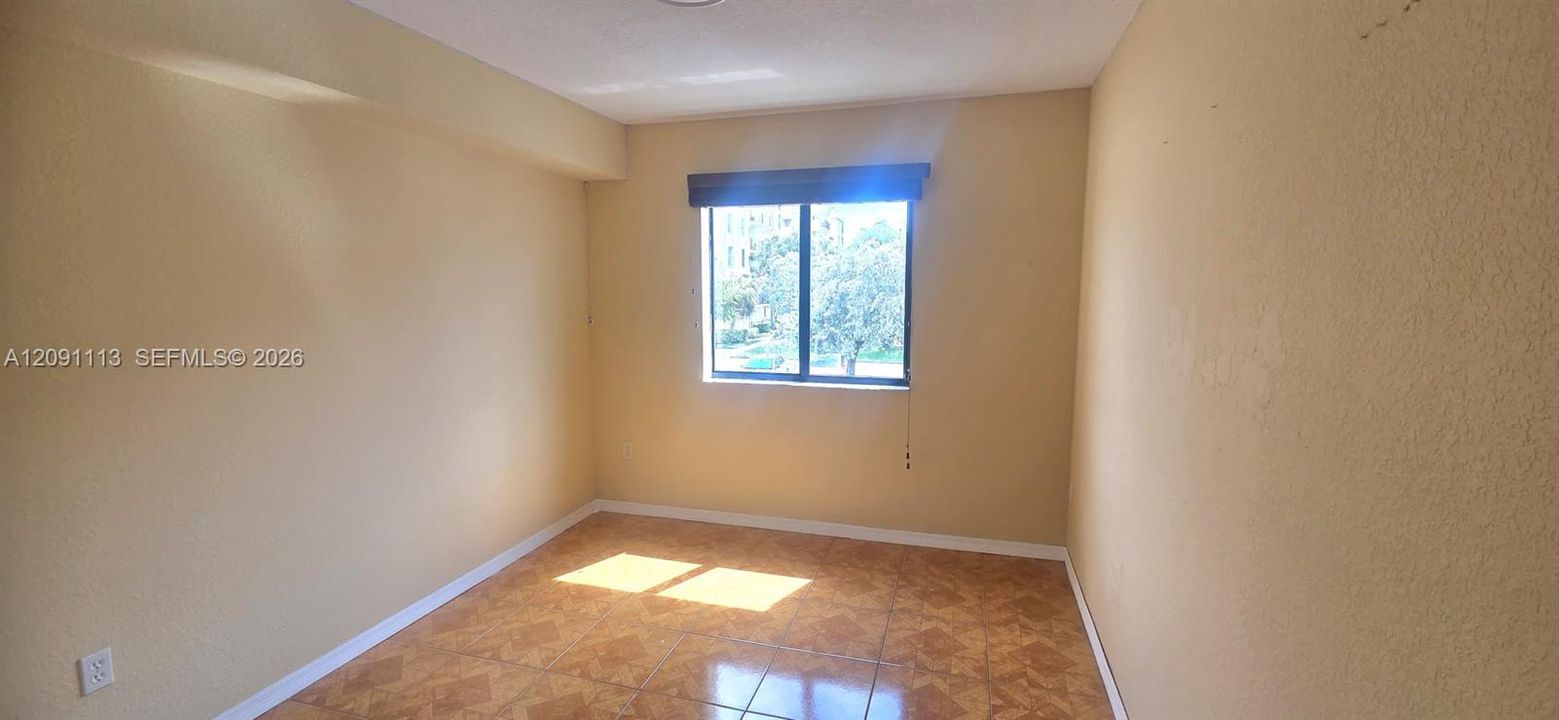 В аренду: $2,850 (3 спален, 2 ванн, 1305 Квадратных фут)