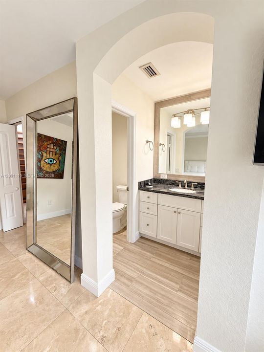 For Rent: $3,400 (3 beds, 2 baths, 1566 Square Feet)