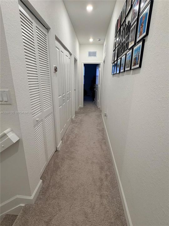 For Rent: $3,000 (4 beds, 2 baths, 1820 Square Feet)