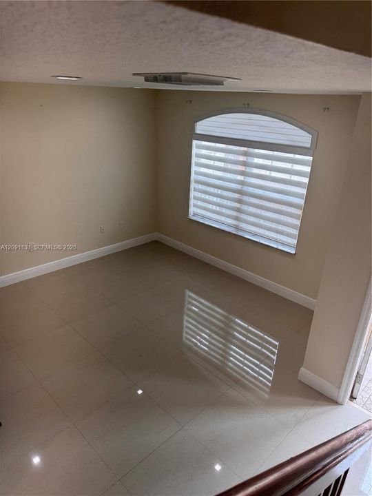 For Rent: $2,800 (2 beds, 2 baths, 1280 Square Feet)