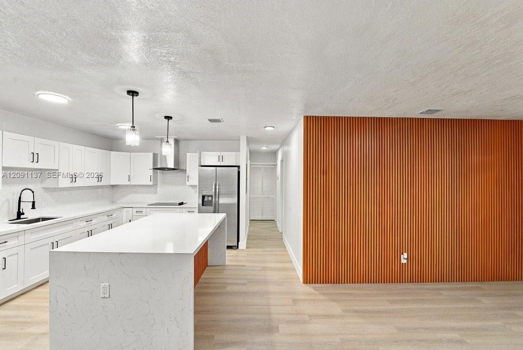 For Sale: $629,900 (4 beds, 2 baths, 1800 Square Feet)