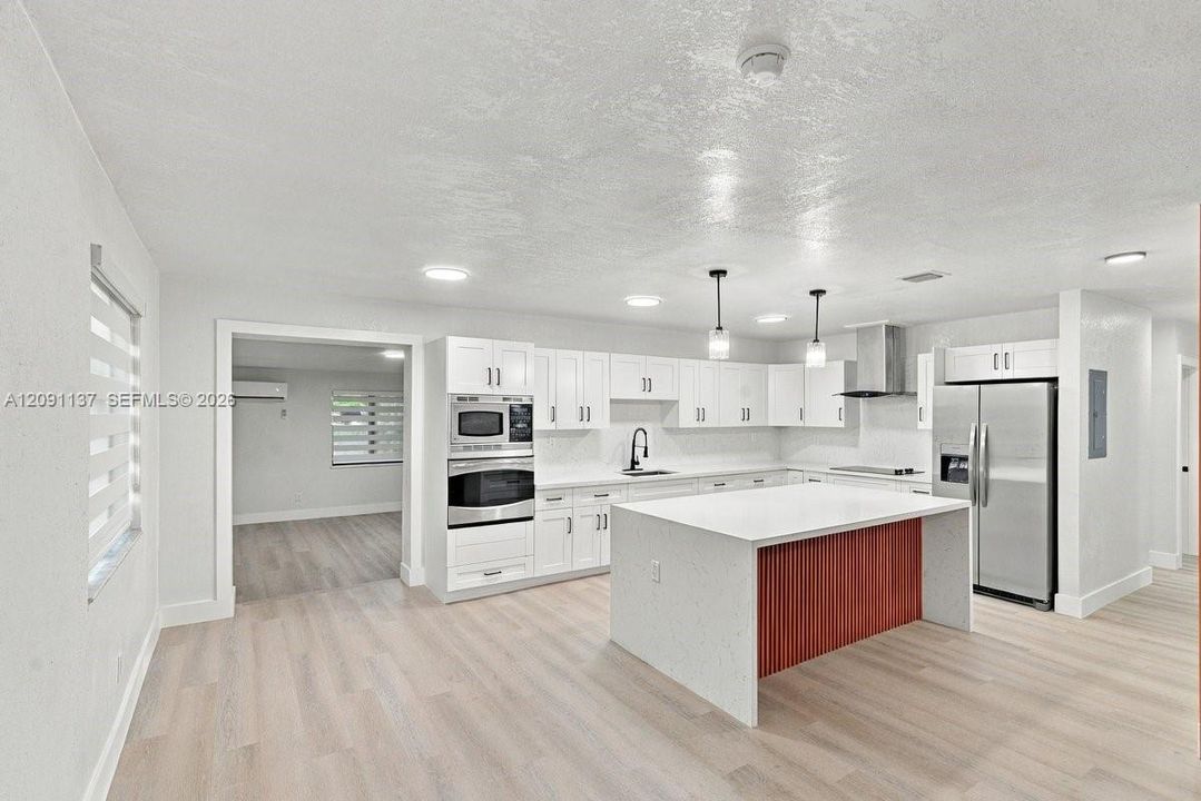 For Sale: $629,900 (4 beds, 2 baths, 1800 Square Feet)