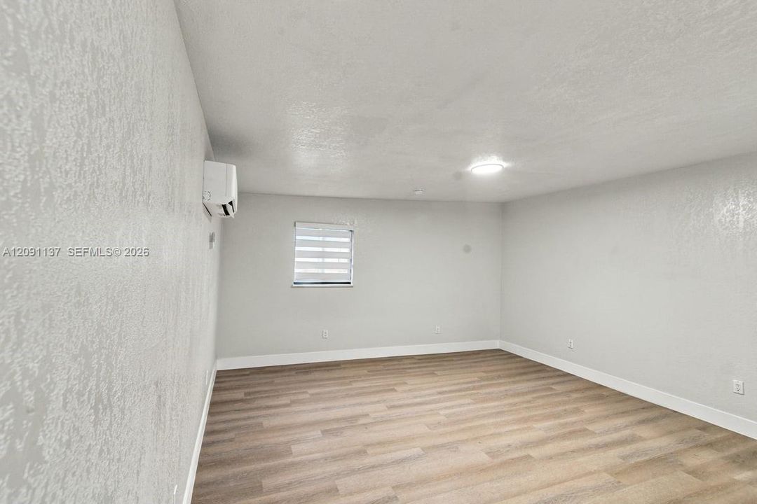 For Sale: $629,900 (4 beds, 2 baths, 1800 Square Feet)