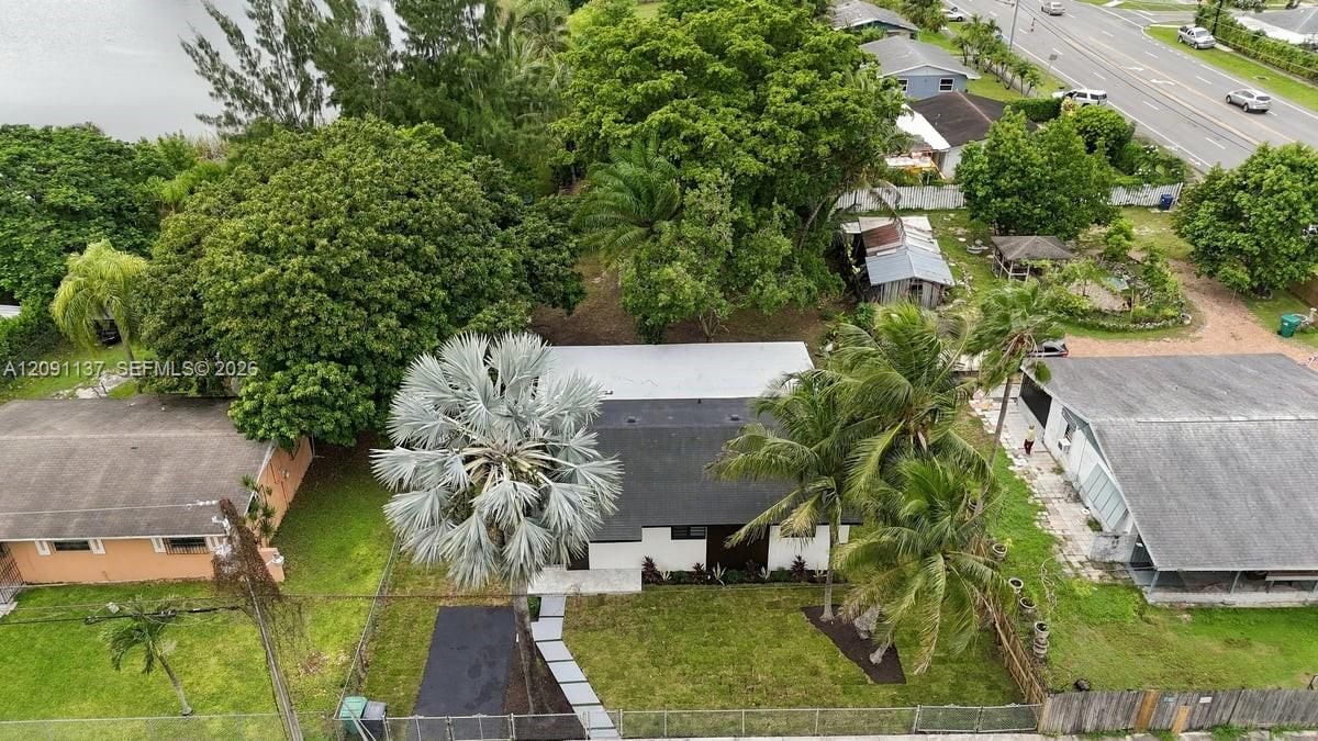 For Sale: $629,900 (4 beds, 2 baths, 1800 Square Feet)