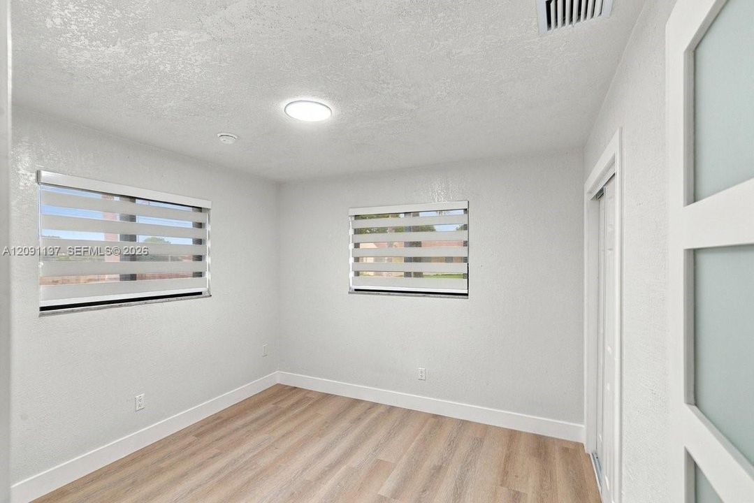 For Sale: $629,900 (4 beds, 2 baths, 1800 Square Feet)