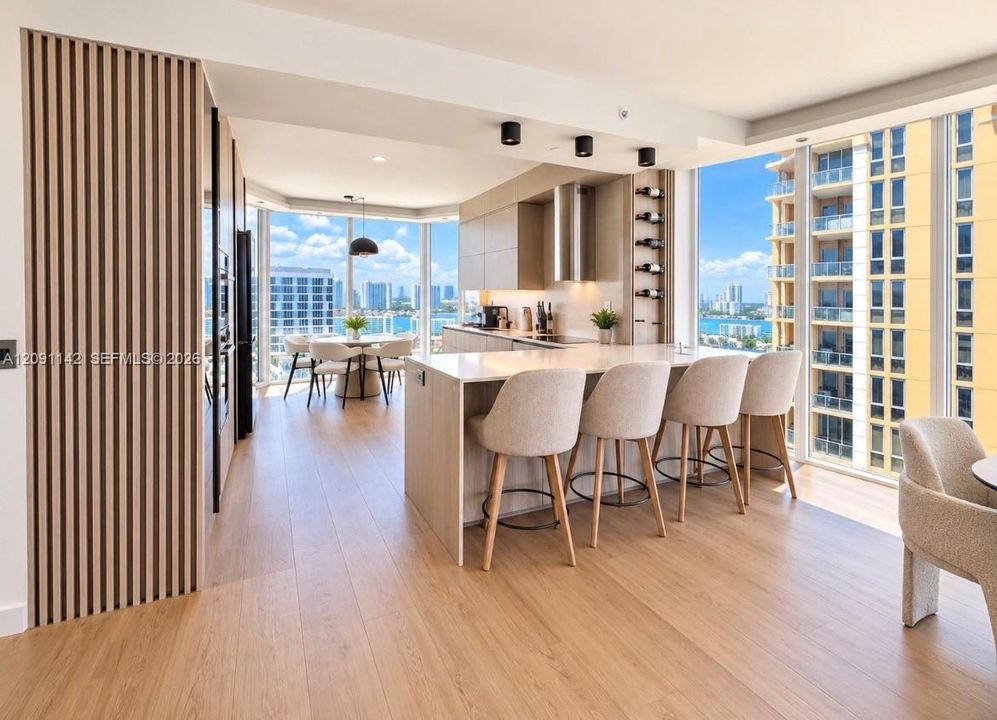 В аренду: $17,000 (3 спален, 3 ванн, 2090 Квадратных фут)