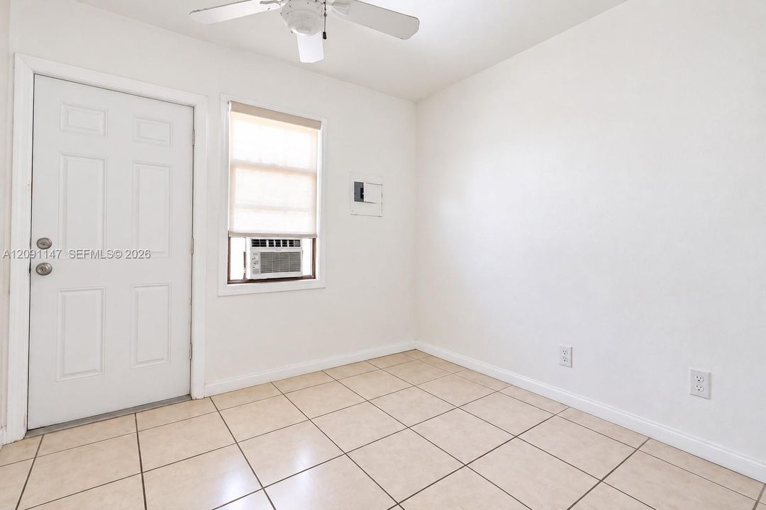 For Sale: $519,000 (0 beds, 0 baths, 1950 Square Feet)