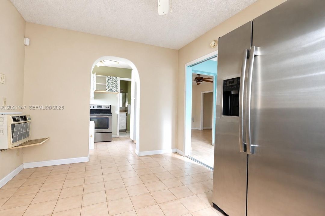 For Sale: $519,000 (0 beds, 0 baths, 1950 Square Feet)