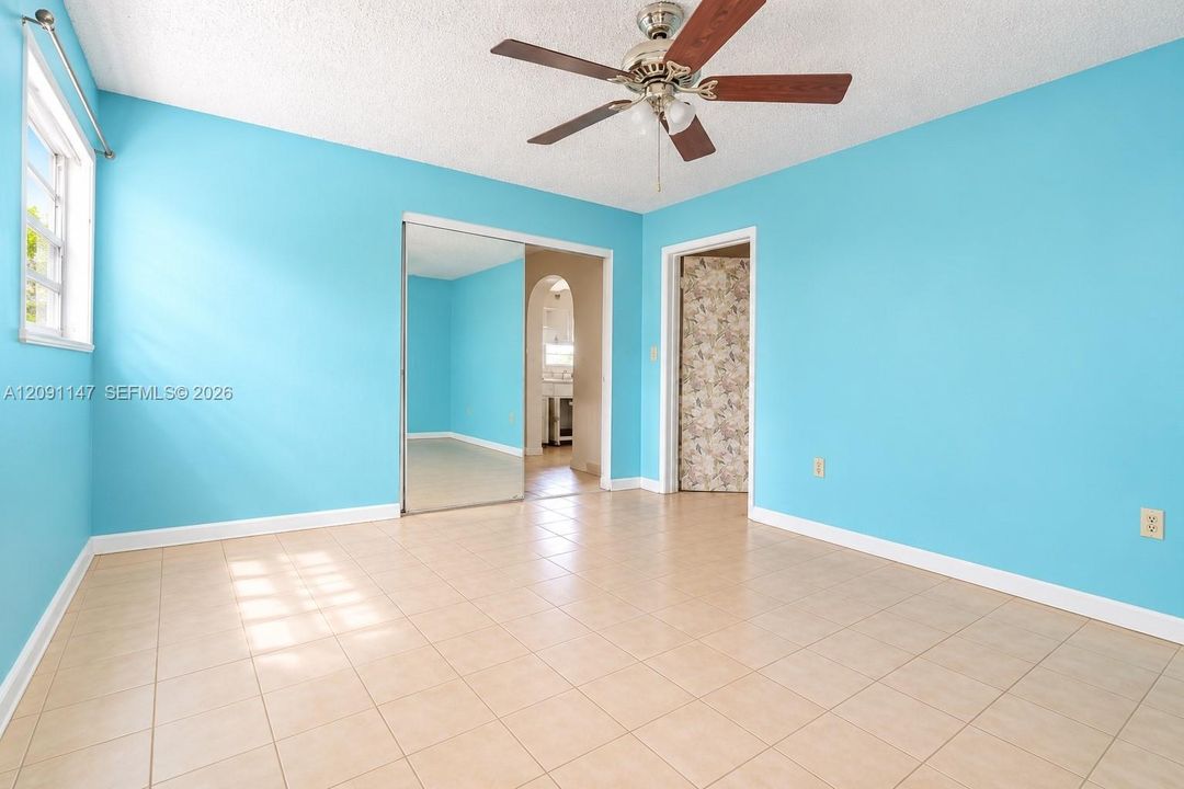 For Sale: $519,000 (0 beds, 0 baths, 1950 Square Feet)