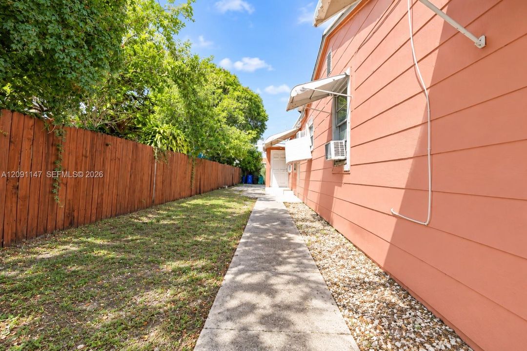For Sale: $519,000 (0 beds, 0 baths, 1950 Square Feet)