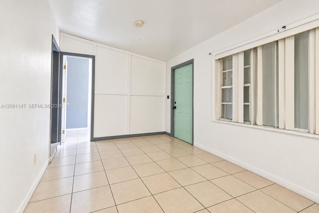 For Sale: $519,000 (0 beds, 0 baths, 1950 Square Feet)