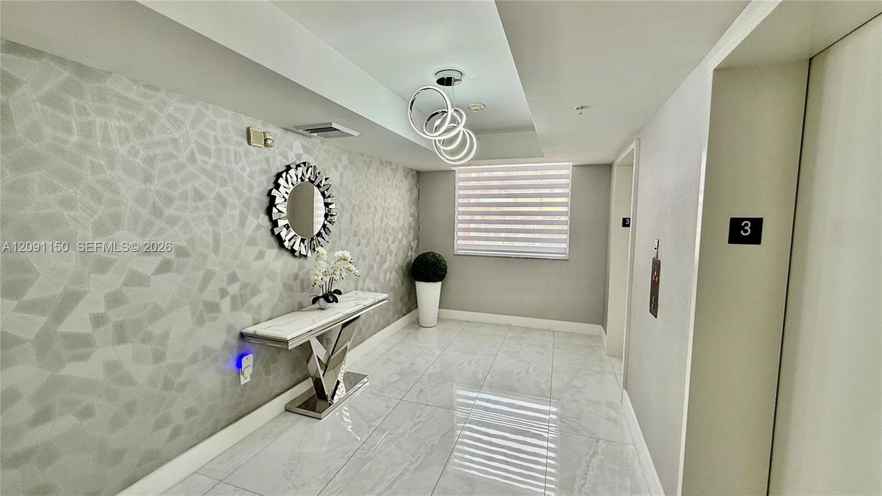 For Rent: $2,950 (2 beds, 2 baths, 1071 Square Feet)