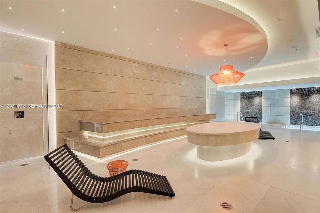 For Sale: $459,000 (0 beds, 1 baths, 442 Square Feet)