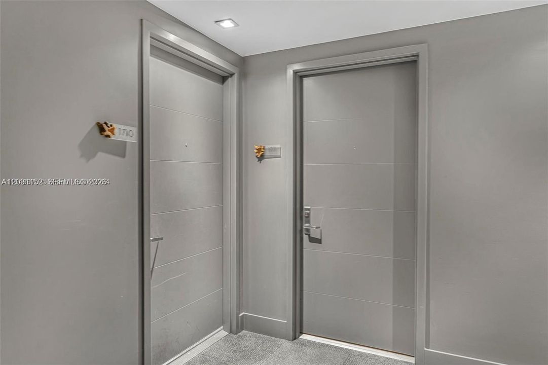 For Sale: $459,000 (0 beds, 1 baths, 442 Square Feet)