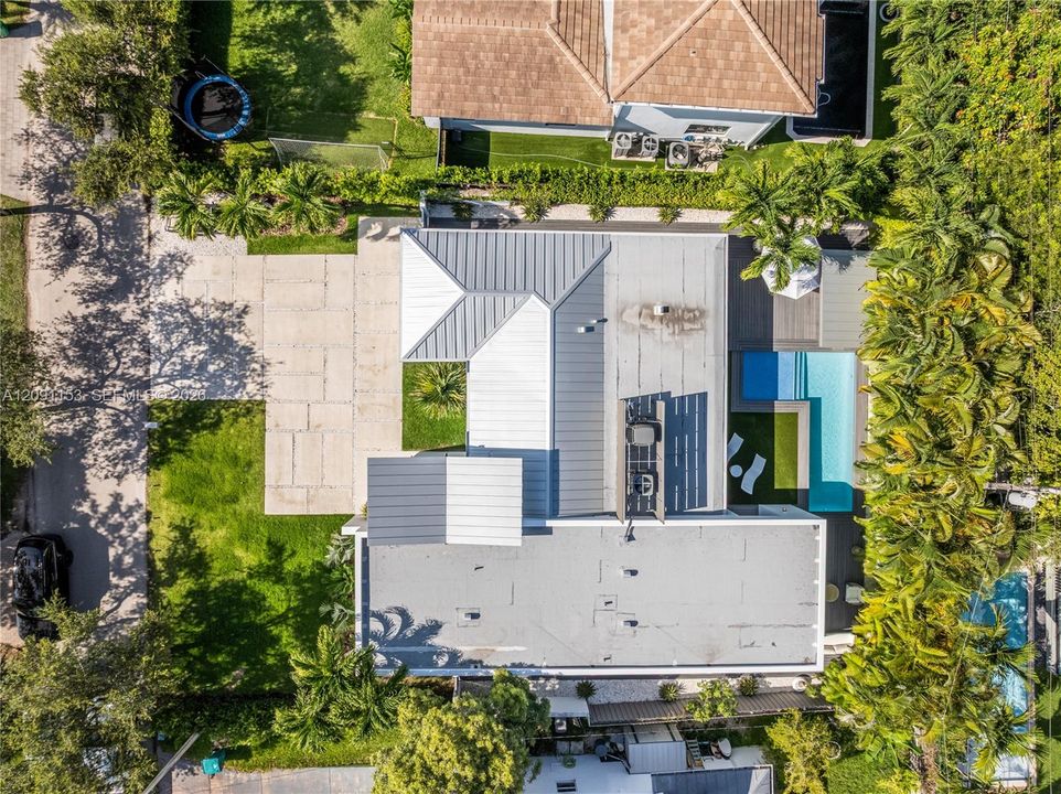 На продажу: $4,500,000 (4 спален, 3 ванн, 2689 Квадратных фут)