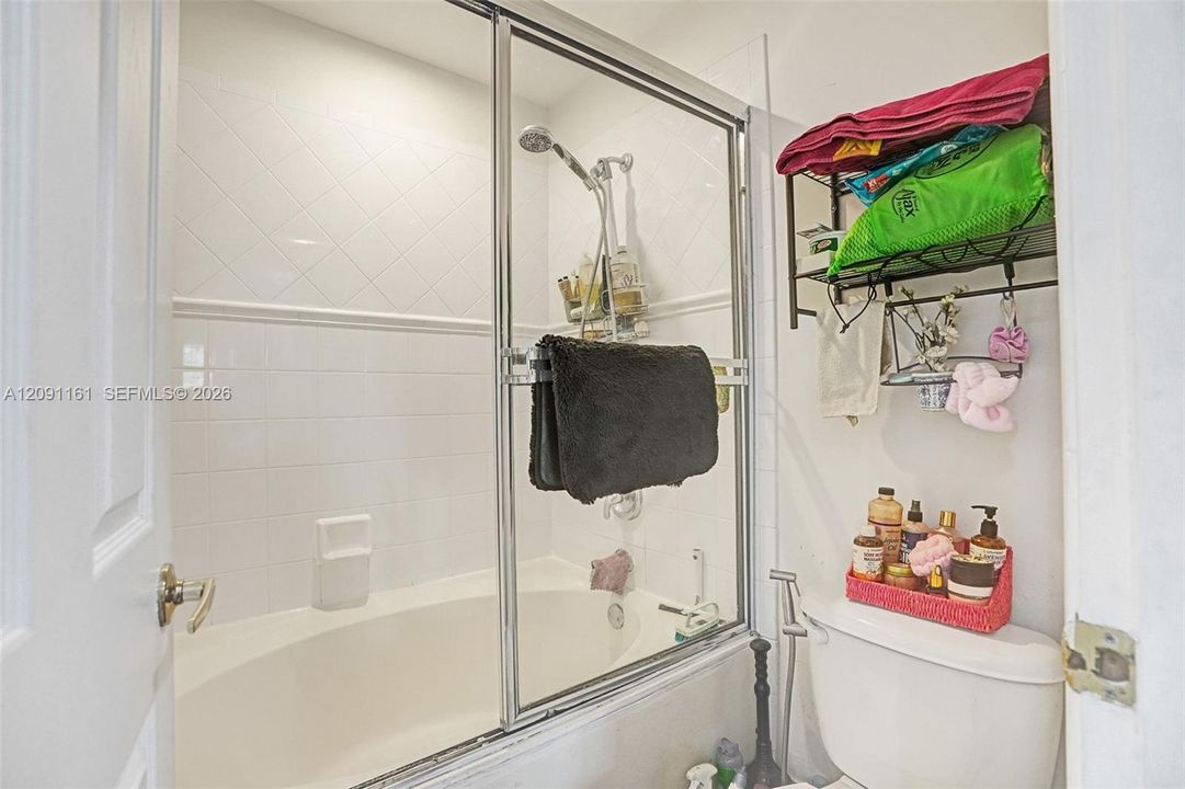En Renta: $3,300 (3 camas, 2 baños, 1610 Pies cuadrados)