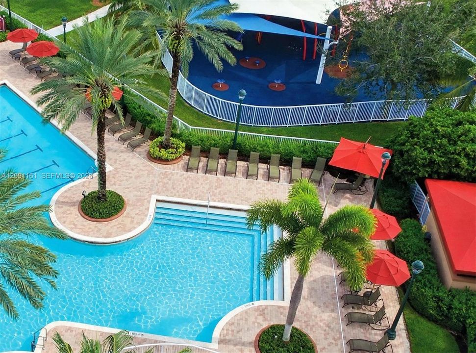 Activo con contrato: $3,250 (3 camas, 2 baños, 1610 Pies cuadrados)