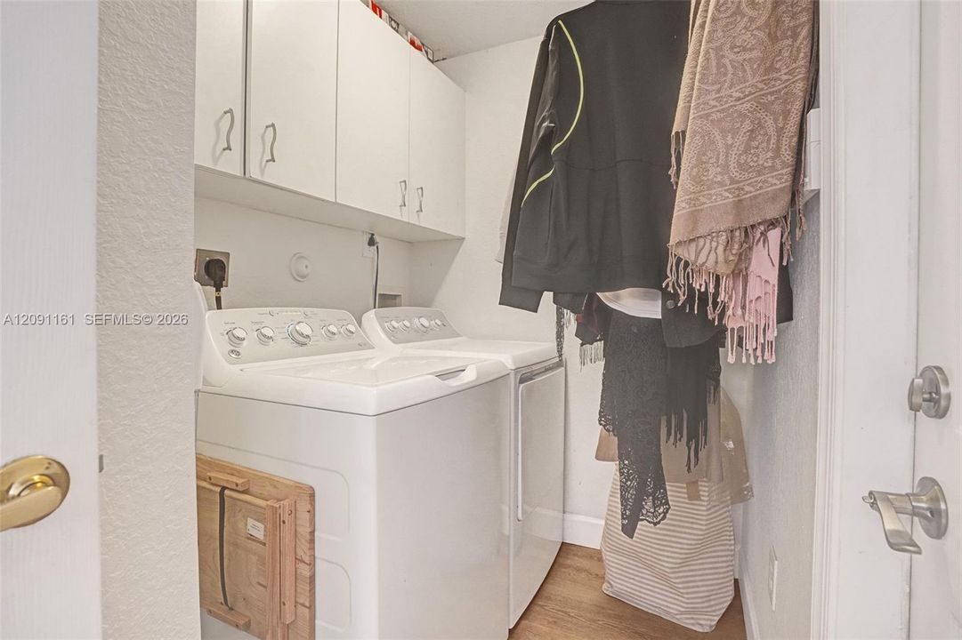 En Renta: $3,300 (3 camas, 2 baños, 1610 Pies cuadrados)