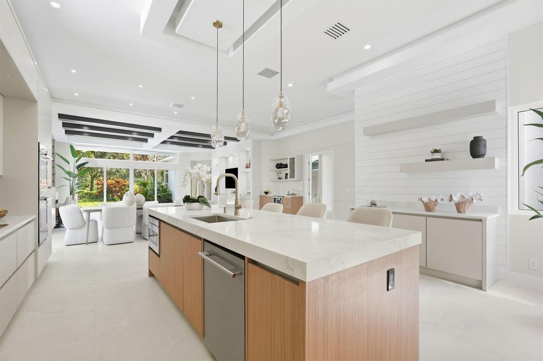 18-web-or-mls-7695_Villa_D_Este_Way_0788