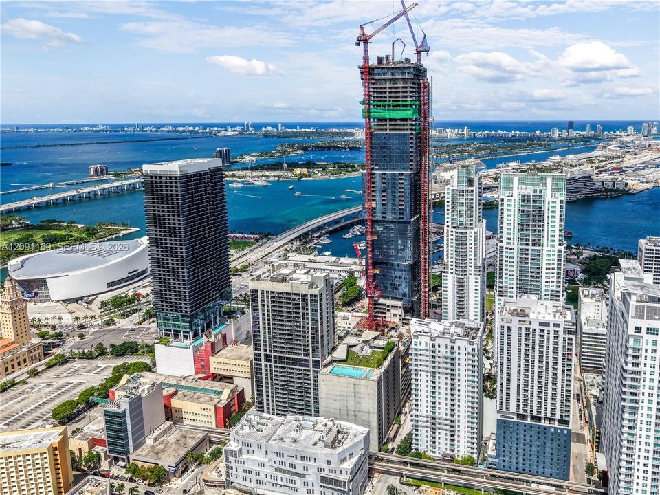 На продажу: $600,000 (2 спален, 1 ванн, 647 Квадратных фут)
