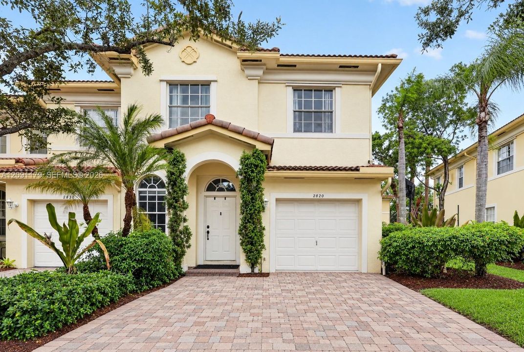 For Sale: $519,000 (4 beds, 3 baths, 1815 Square Feet)