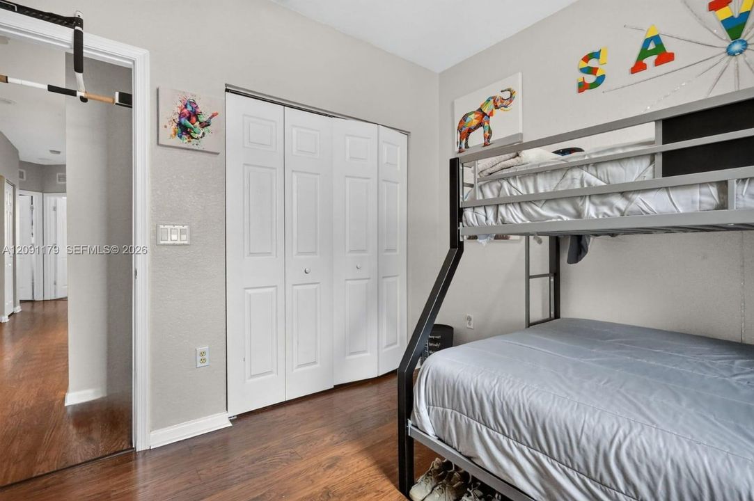 For Sale: $519,000 (4 beds, 3 baths, 1815 Square Feet)