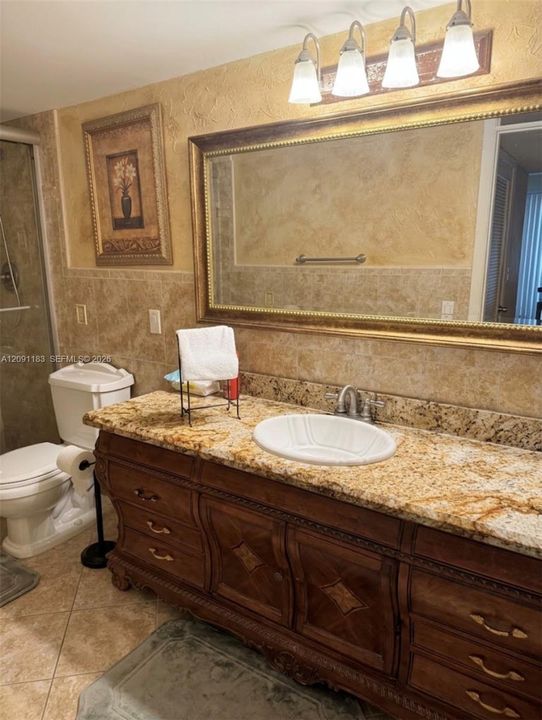 For Sale: $285,000 (2 beds, 2 baths, 1200 Square Feet)